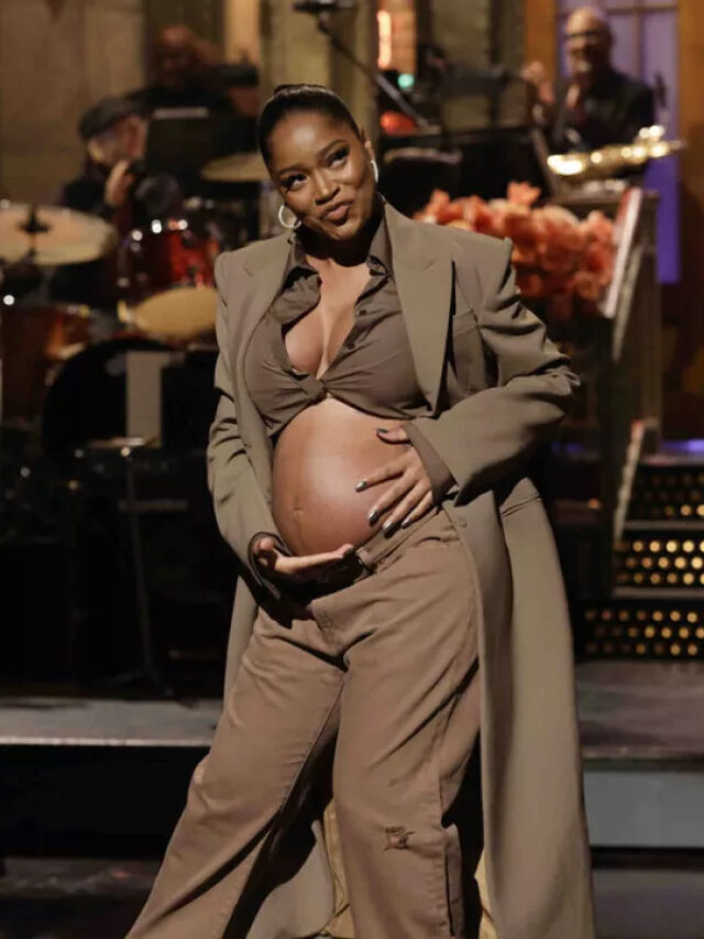 American actress gave good news troubled by rumors, Baby bump exposed in live show,